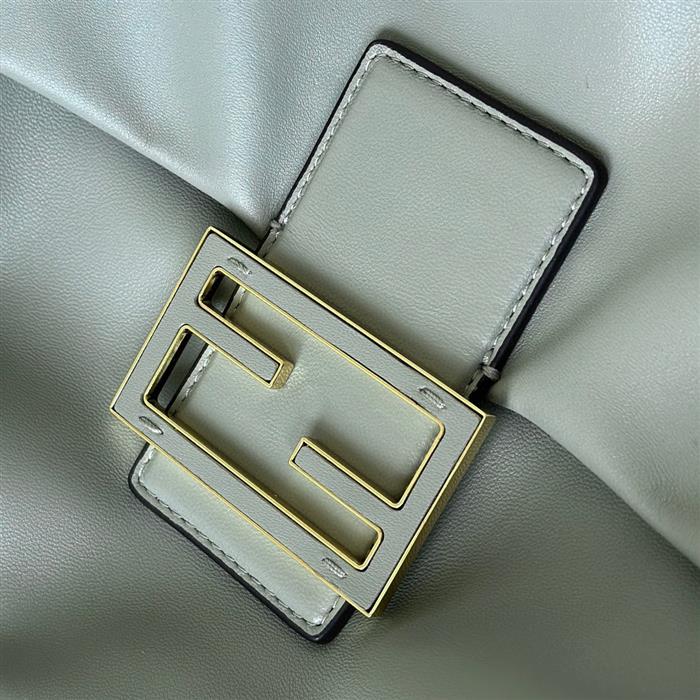 2026 826221644523